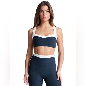 NWT Beyond Yoga Spacedye Trophy Bra - Nocturnal Navy/Cloud White Women’s Size M